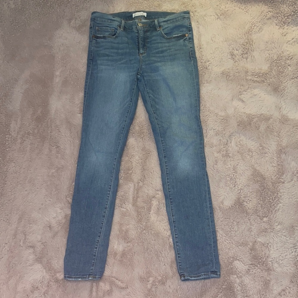 LOFT Modern Skinny Jean. Midrise